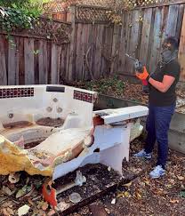 Best Appliance Removal  in Little Chute, WI